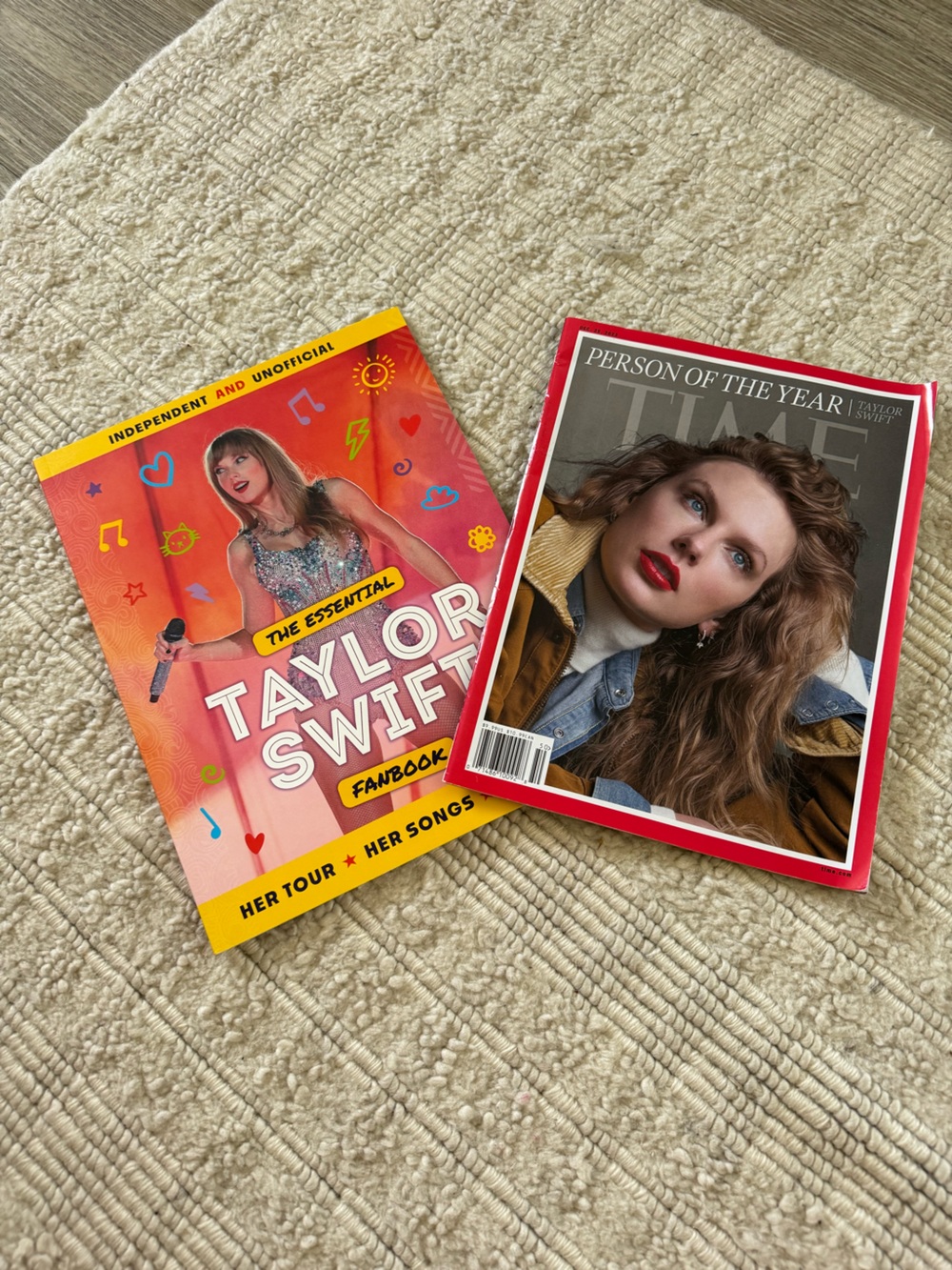 Taylor Swift Time Magazine and Fanbook Bundle